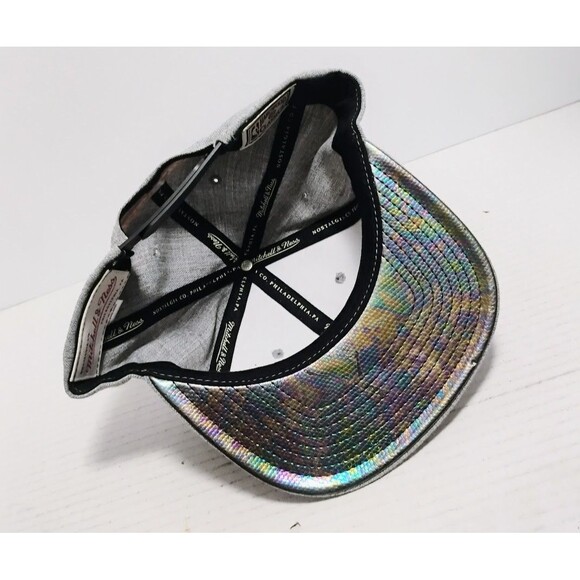 MITCHELL & NESS HARDWOOD CLASSICS SAN ANTONIO SPURS OIL SLICK SNAPBACK CAP HAT - Picture 6 of 9